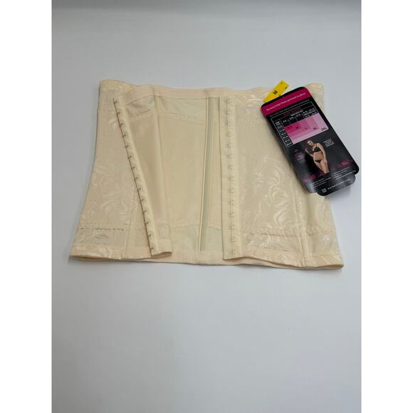 Maidenform Cool Comfort Ultra Firm Waistnipper Shaper New Size Medium - Picture 2 of 7
